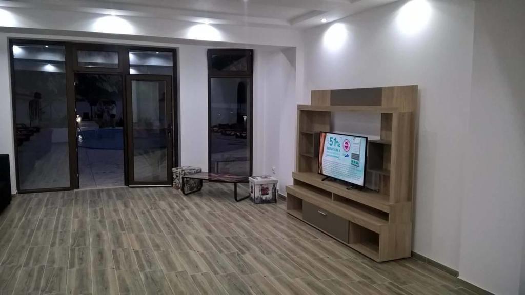 Vila Hercules Дубова Экстерьер фото